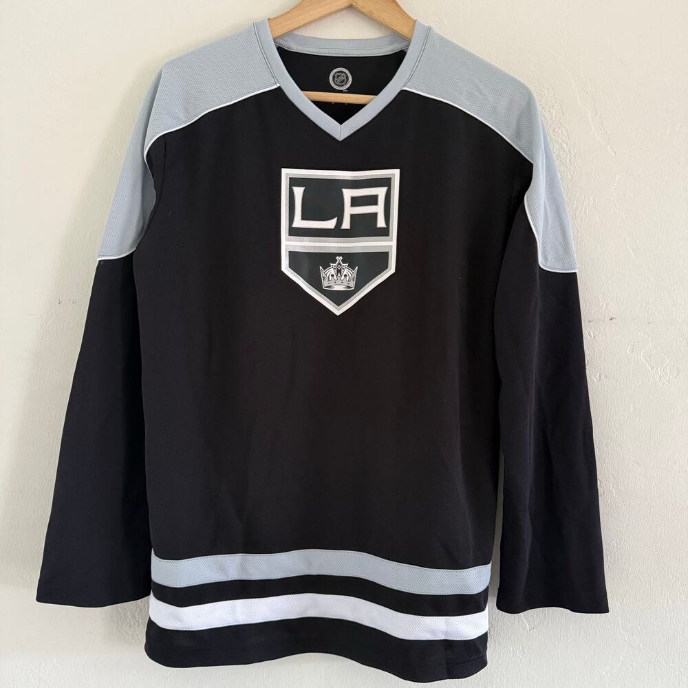 LA‎ Kings NHL Merchandise Black Jersey Size YOUTH XLarge Los Angeles